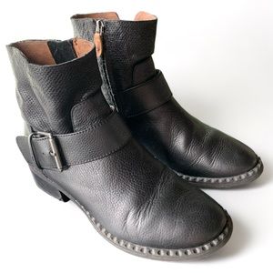 Moto Boots, Black Leather Gentle Souls by Kenneth Cole Size 8 EUC